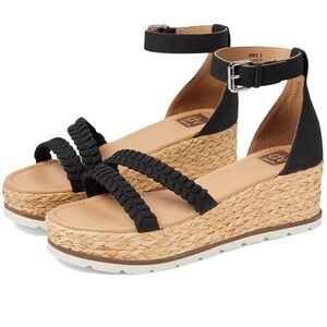 Dolce Vita Black and Tan Woven Wedge Sandals